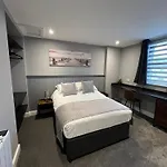 The Globe And Bedrooms Apartment Cockermouth