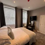 The Globe And Bedrooms Cockermouth
